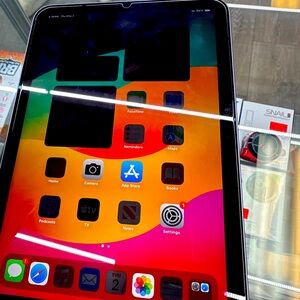 6th gen iPad Mini 64gb brand new.